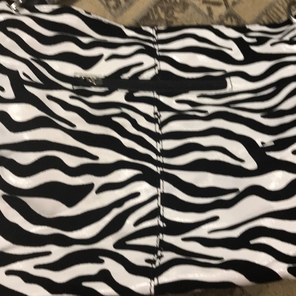 Brand new zebra purse - Picture 3 of 3
